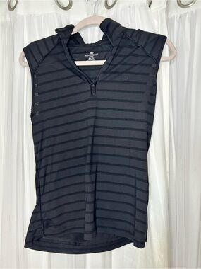 Dockers Women's Black Striped Sleeveless Zip Golf Tank